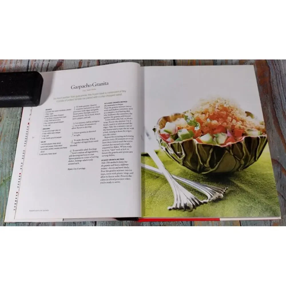 The Oprah Magazine Cookbook with Introduction by‎ Oprah Winfrey